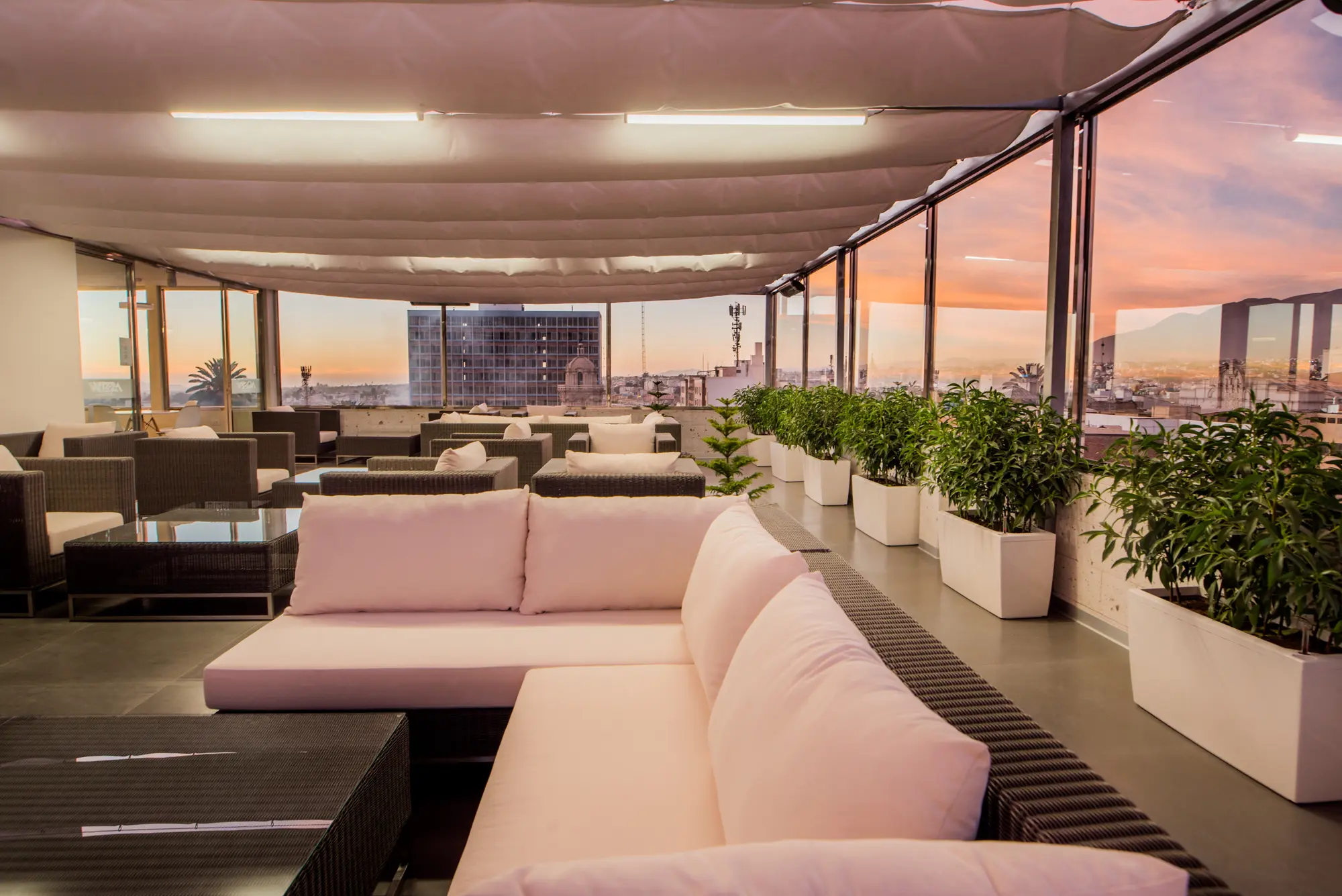 Hotel Viza, Conferences