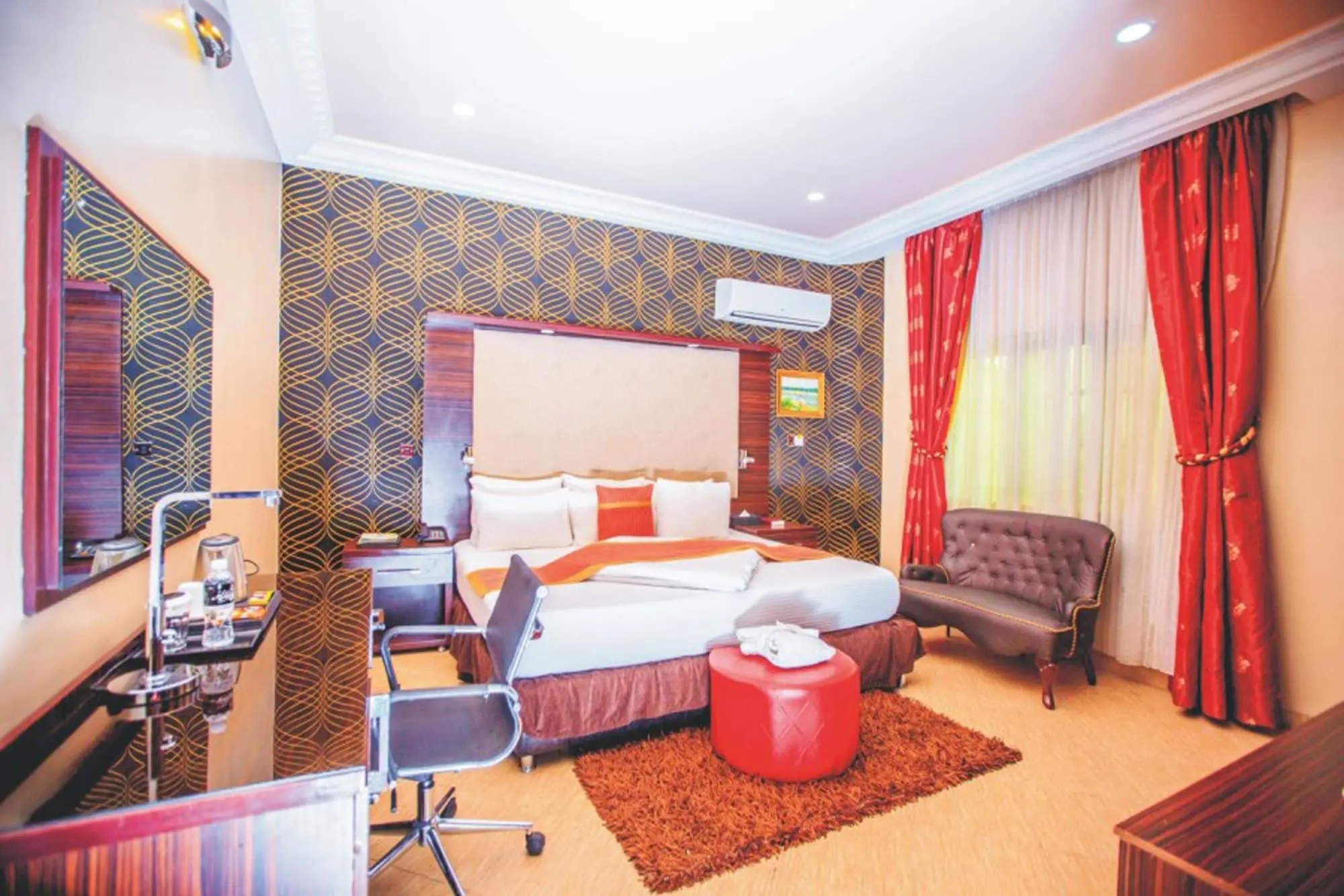 Eterno Hotels Limited, Room