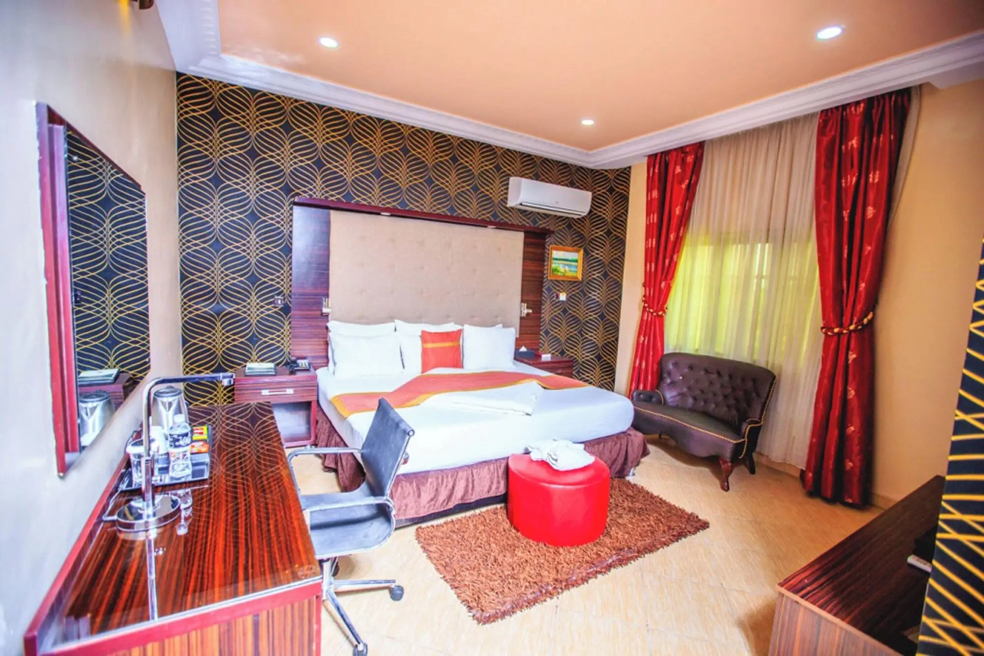 Eterno Hotels Limited, Room