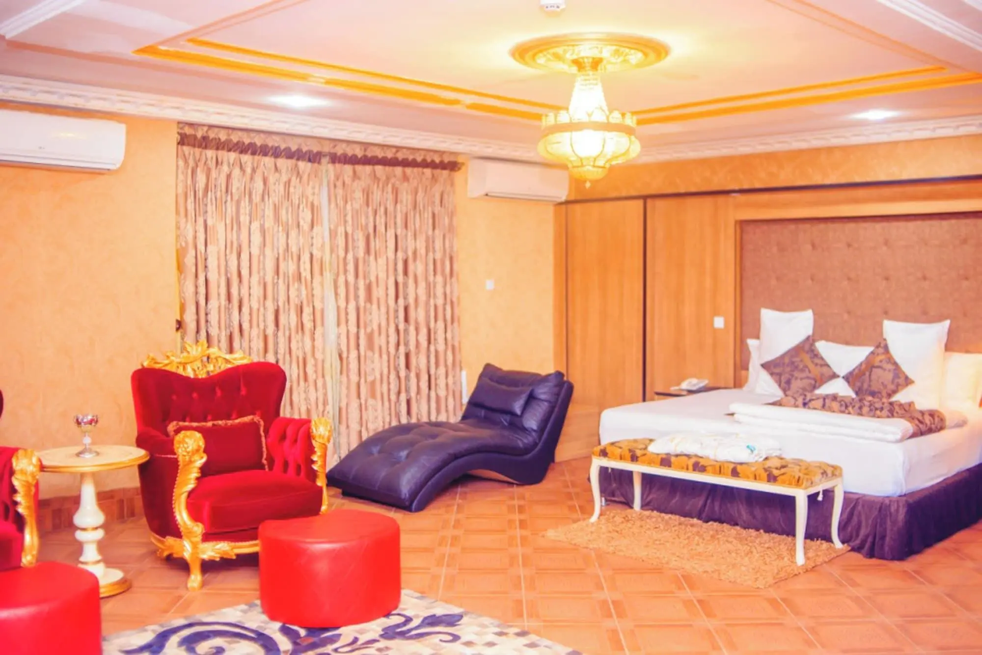 Eterno Hotels Limited, Room