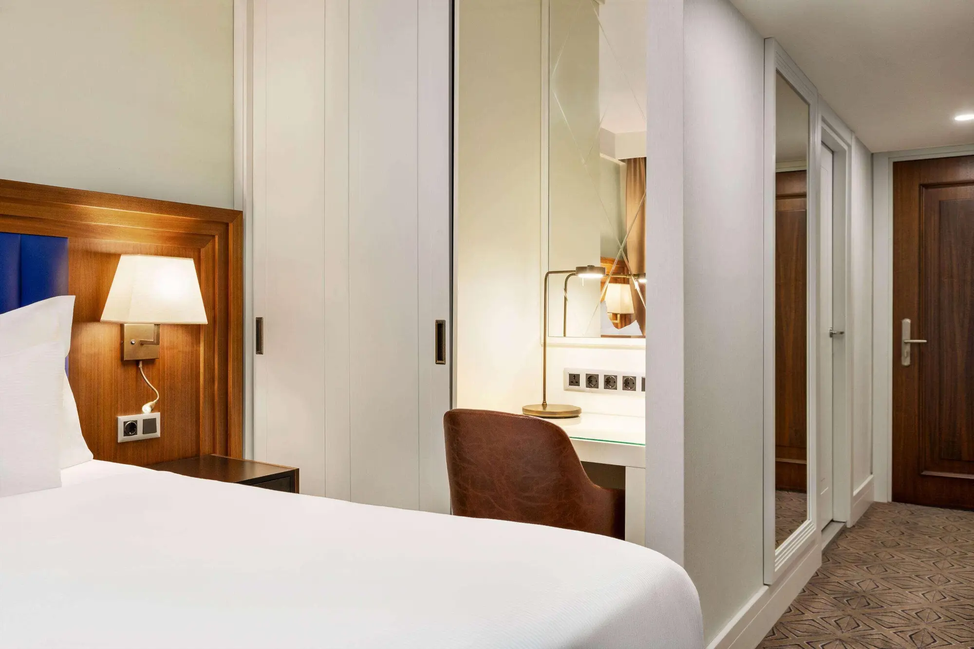 Ramada Plaza By Wyndham Istanbul Sultanahmet, Room