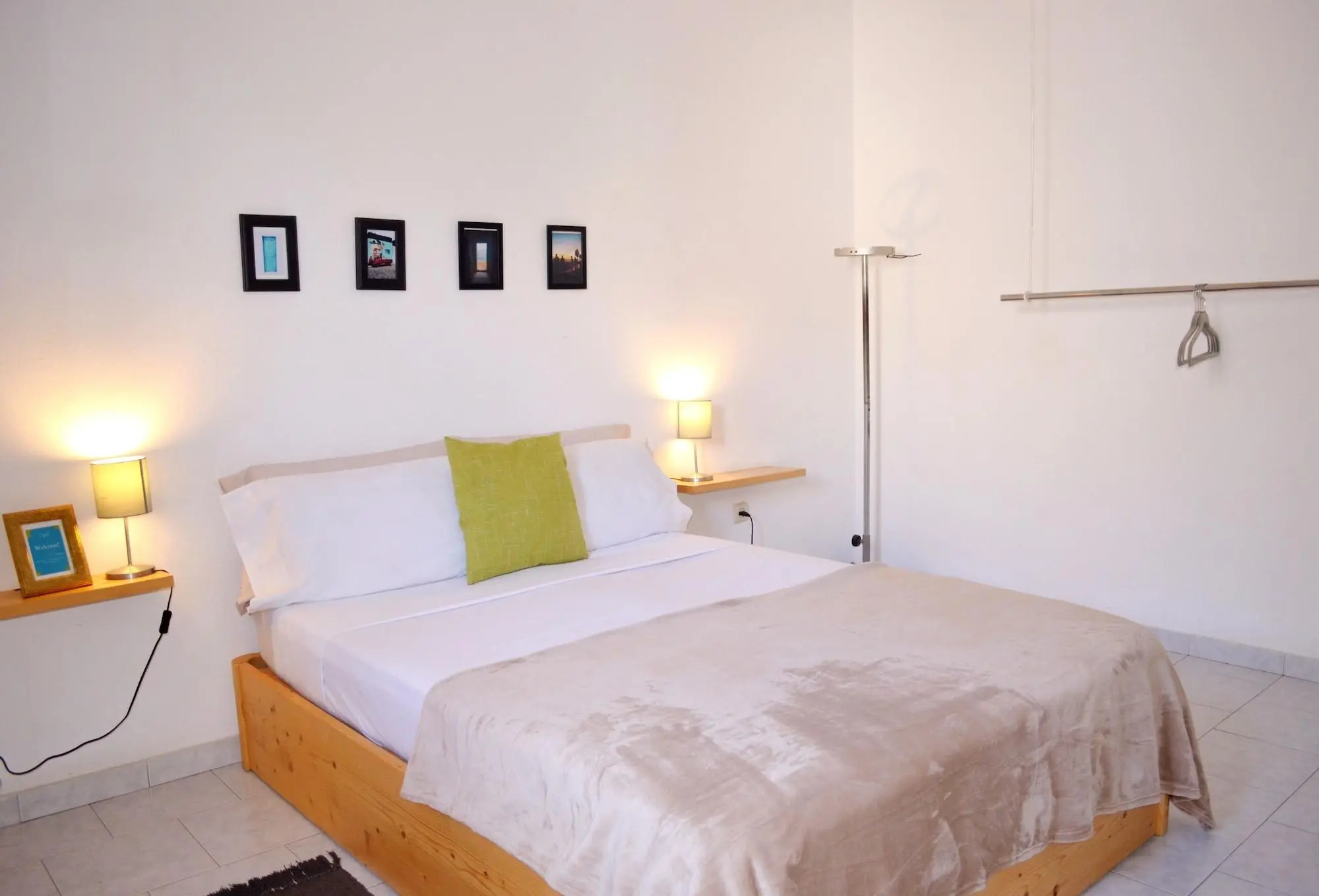 Syds Guesthouse I, Room