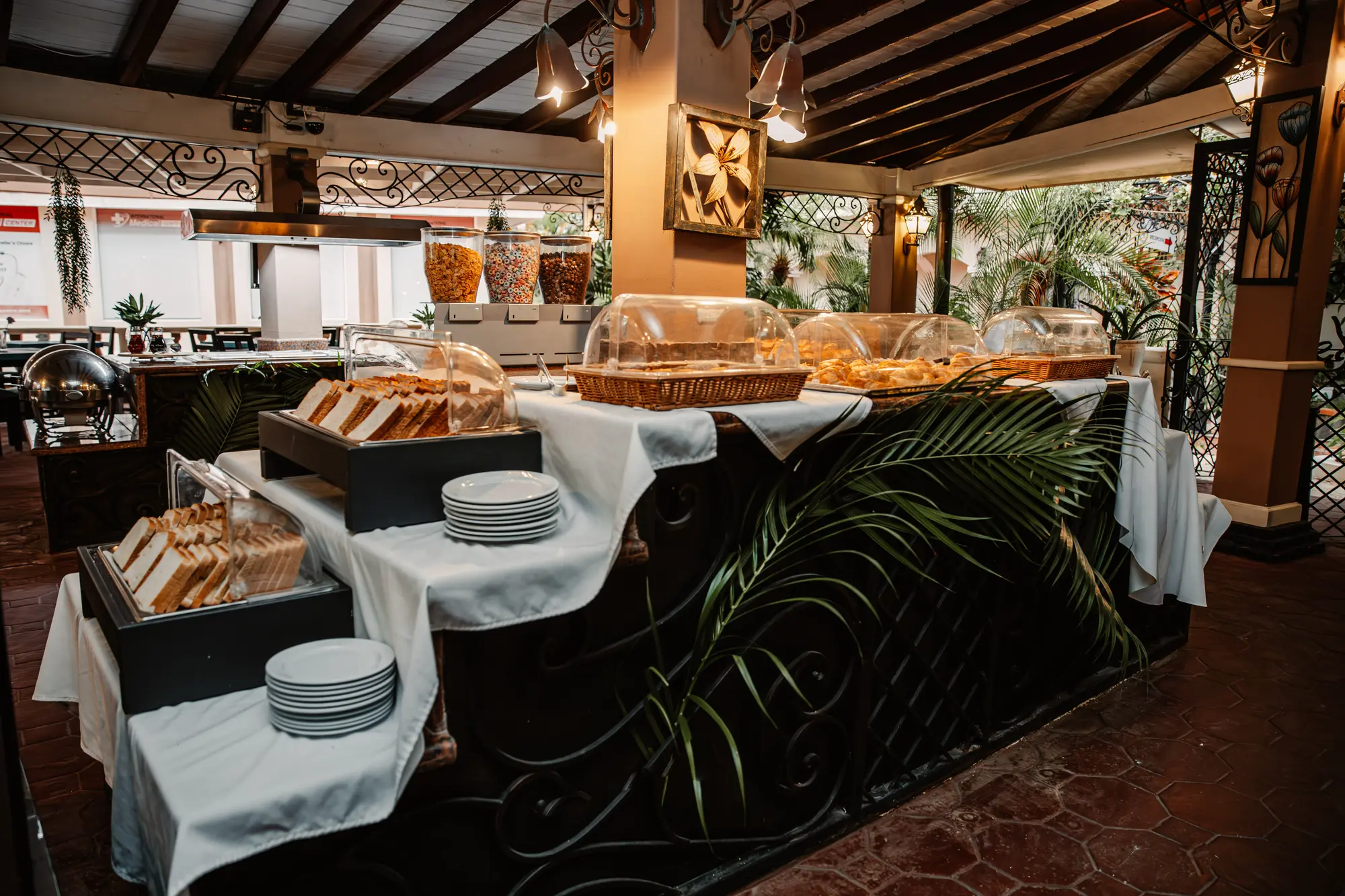 Hotel Mt, Restaurant