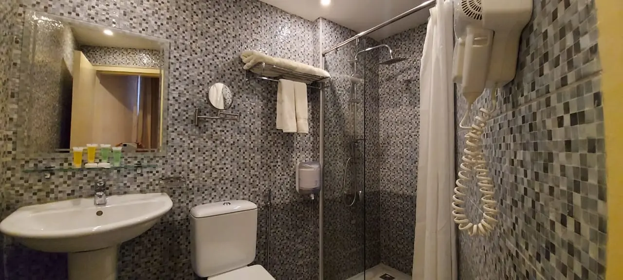 La Maison Hotel, Room