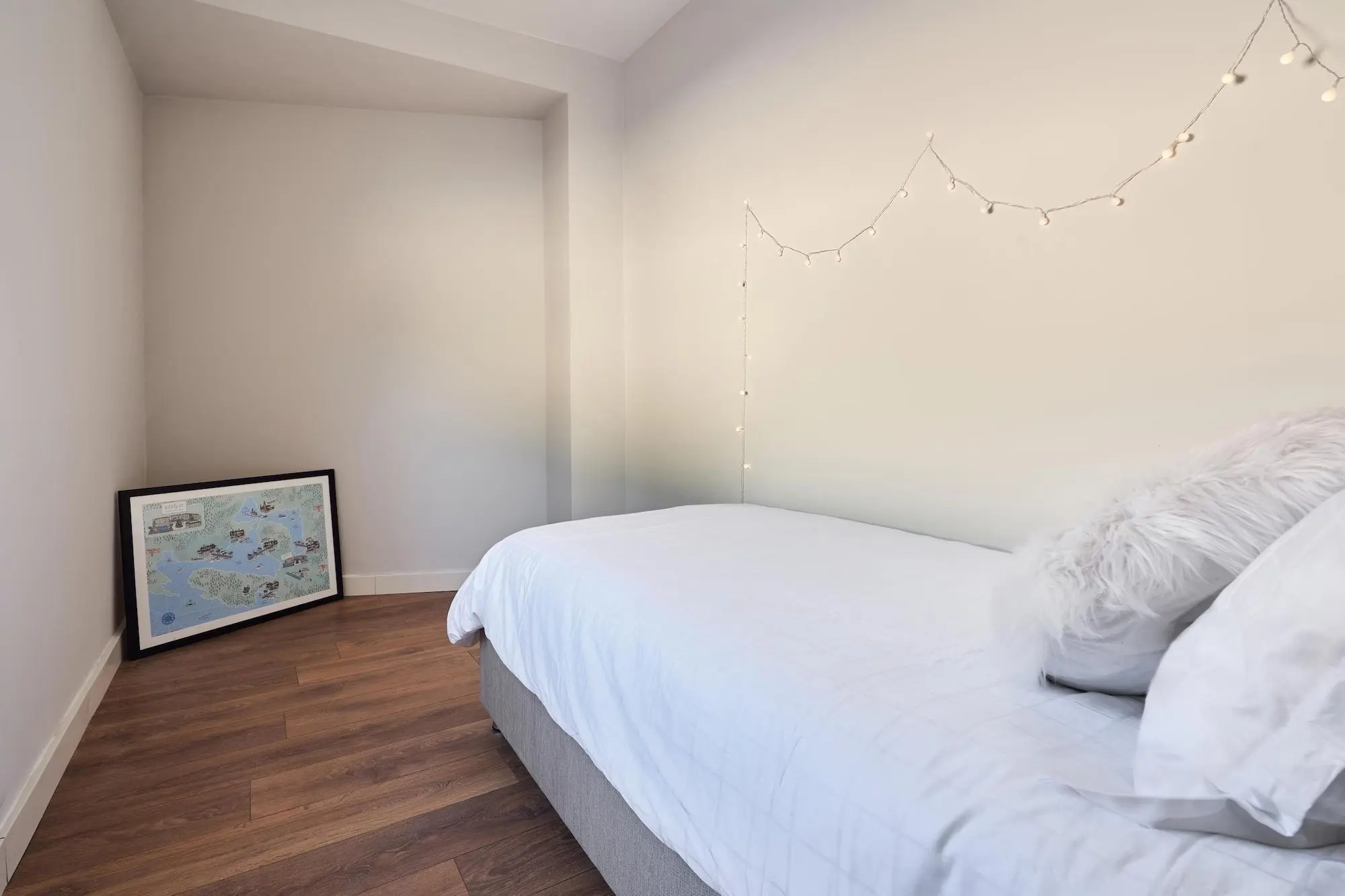 Casa Collection, Room