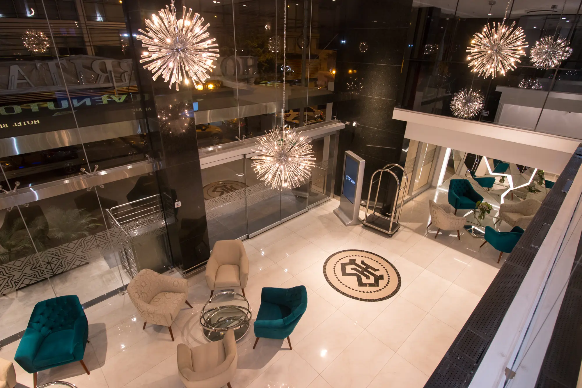 Hotel Britania Crystal, Lobby