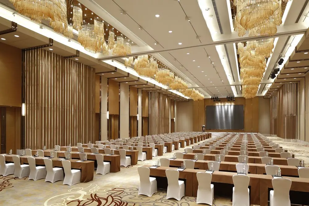 CROWNE PLAZA YANGZHOU, 