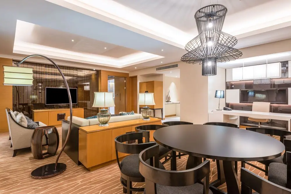 CROWNE PLAZA YANGZHOU, 