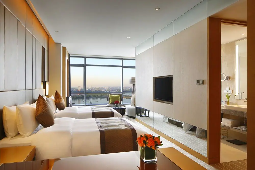 CROWNE PLAZA YANGZHOU, 