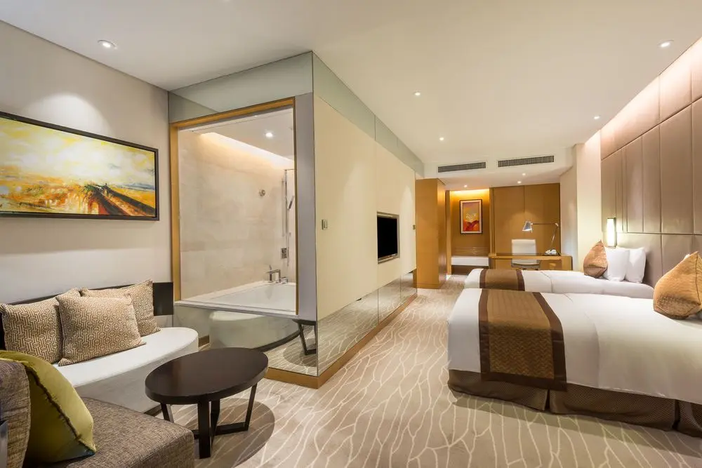 CROWNE PLAZA YANGZHOU, 
