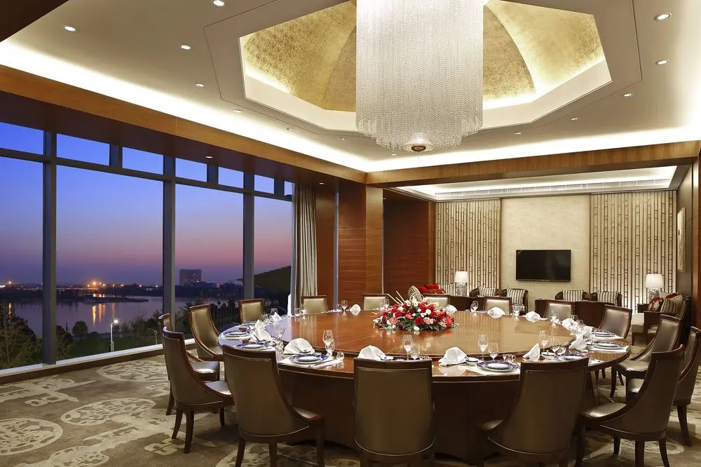 CROWNE PLAZA YANGZHOU, 