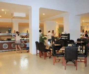LARISSA BEACH CLUB, 