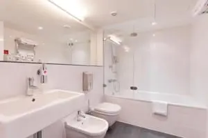 AZIMUT HOTEL UFA, 