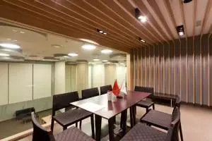 AZIMUT HOTEL UFA, 
