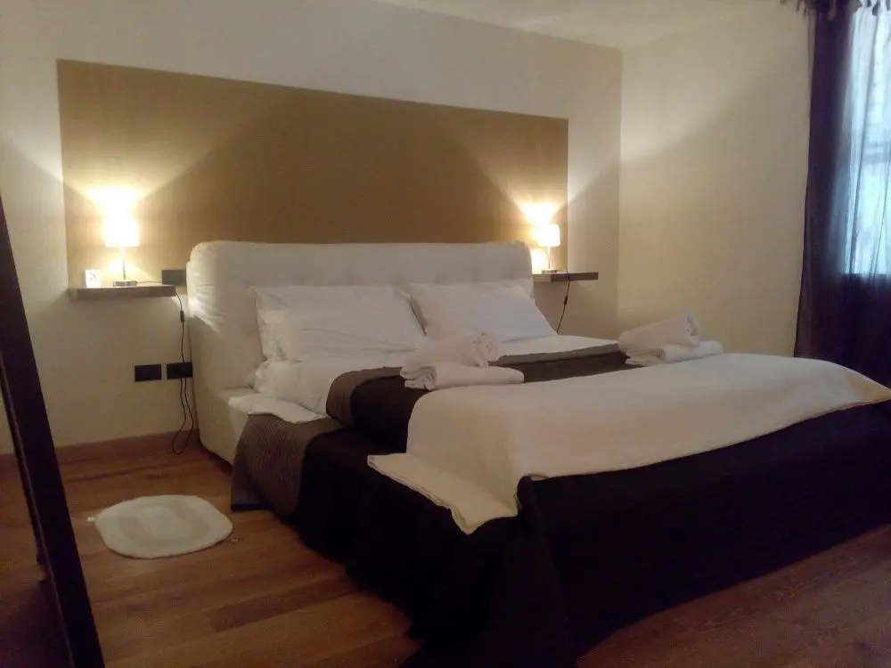 RELAIS VILLA LEZARD, 