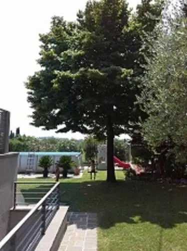 RELAIS VILLA LEZARD, 