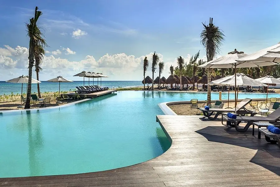 OCEAN RIVIERA PARADISE EDEN, 