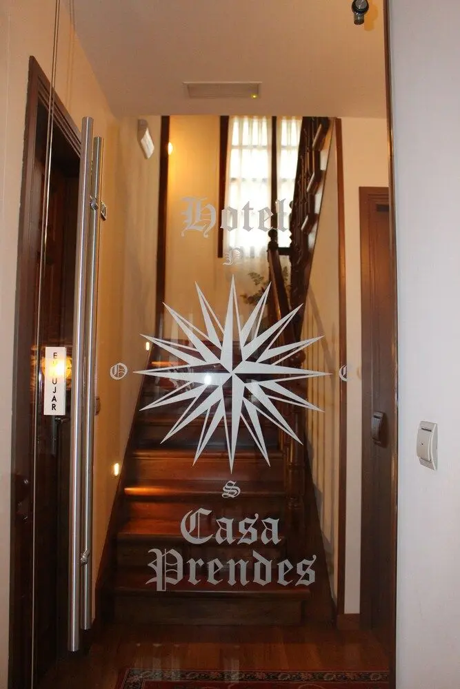 HOTEL CASA PRENDES, 