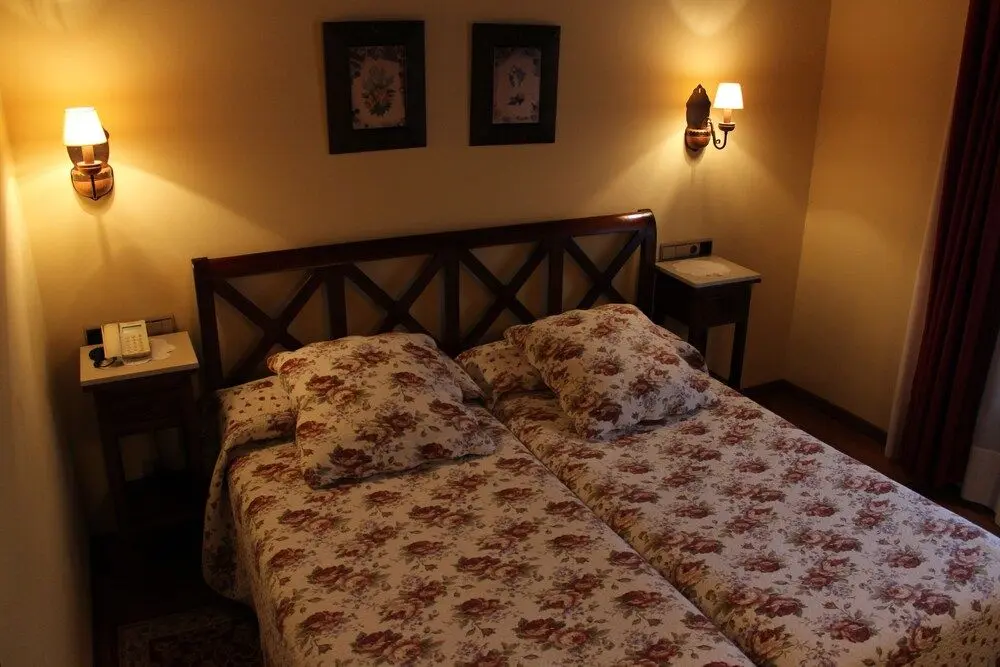 HOTEL CASA PRENDES, 