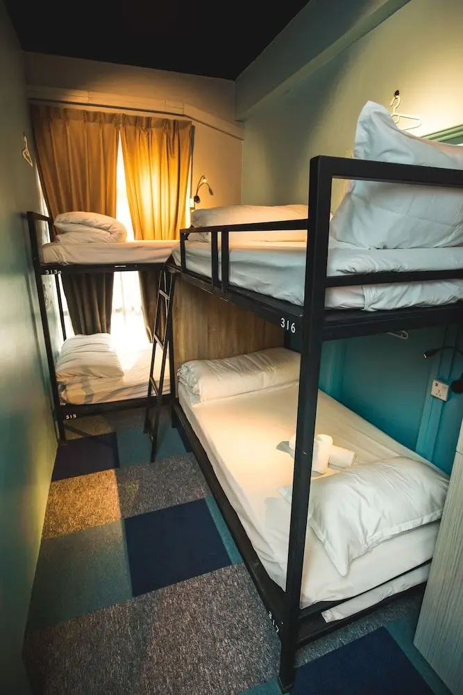 VIBRANT HOSTEL, 