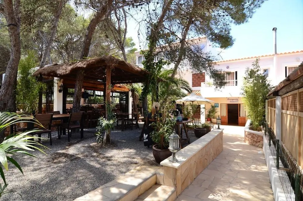 HOSTAL CALA BOIX, 