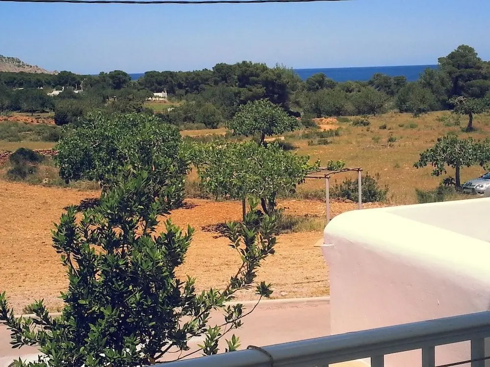 HOSTAL CALA BOIX, 