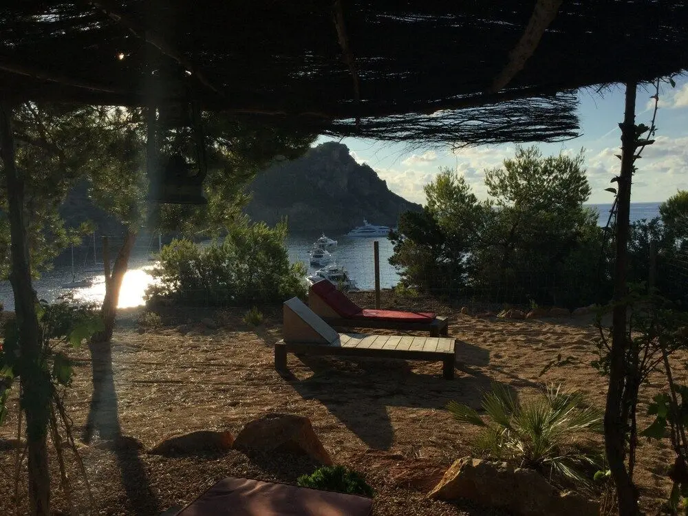 HOSTAL CALA BOIX, 