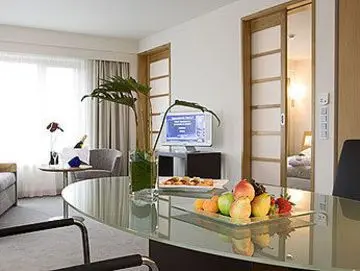 NOVOTEL BERLIN AM TIERGARTEN, 