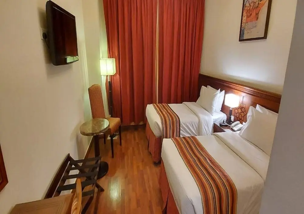 ROTANA AL MESK HOTEL, 