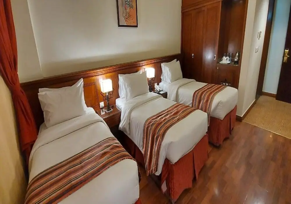 ROTANA AL MESK HOTEL, 