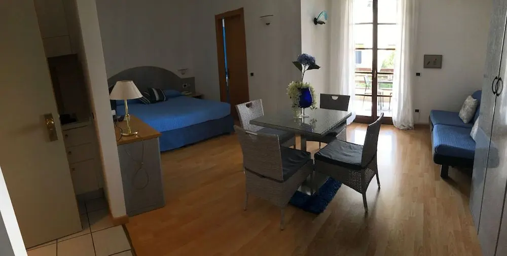 RESIDENCE ALEXANDRA STAY, 