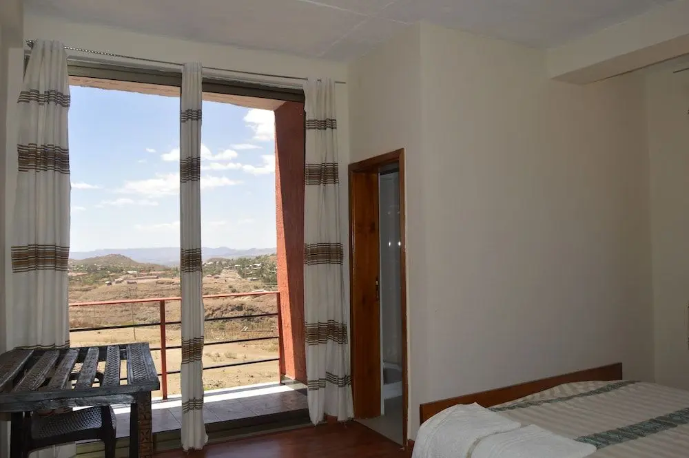 ZAN-SEYOUM HOTEL, 