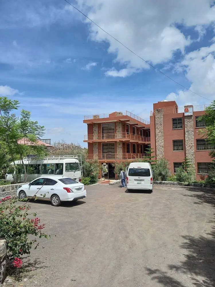 ZAN-SEYOUM HOTEL, 