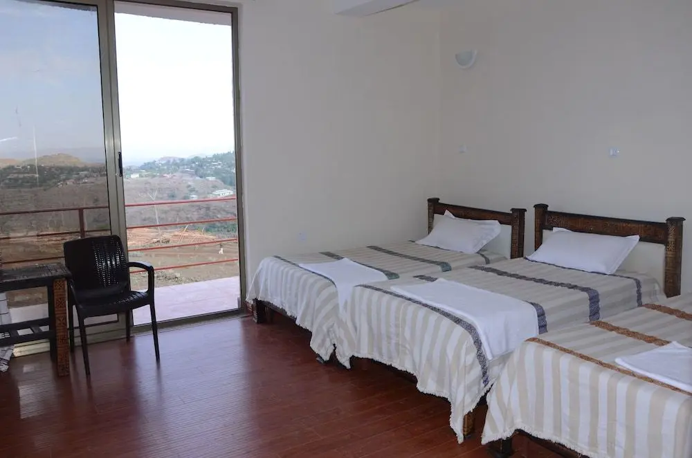 ZAN-SEYOUM HOTEL, 