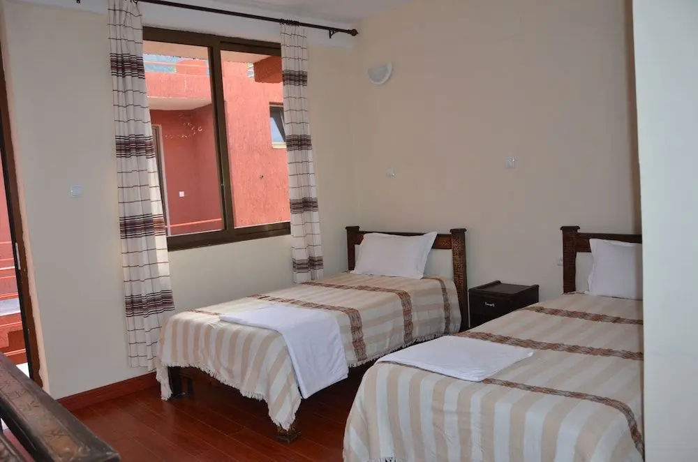 ZAN-SEYOUM HOTEL, 