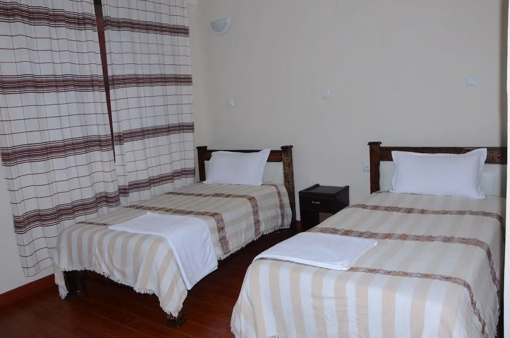 ZAN-SEYOUM HOTEL, 