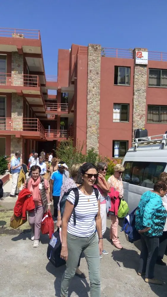 ZAN-SEYOUM HOTEL, 