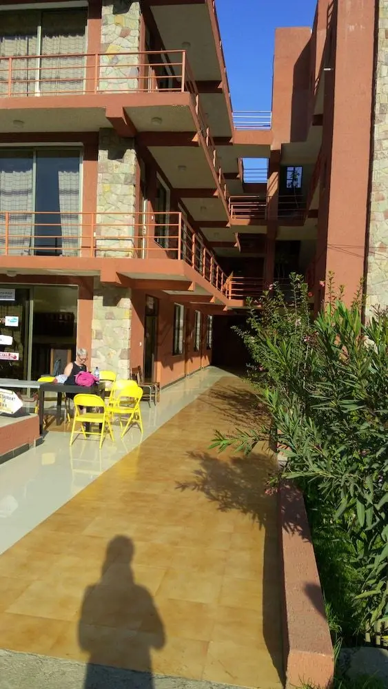 ZAN-SEYOUM HOTEL, 