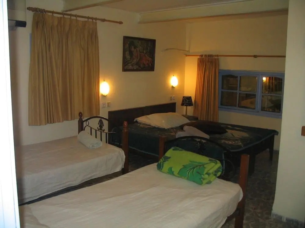 AKKO GATE HOSTEL, 