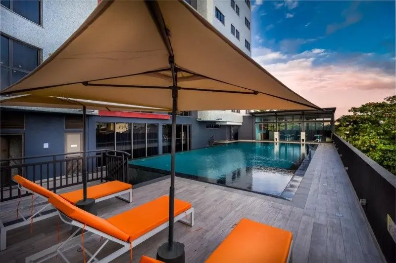 ROYAL RESIDENCES BY DESIGN UNION, 