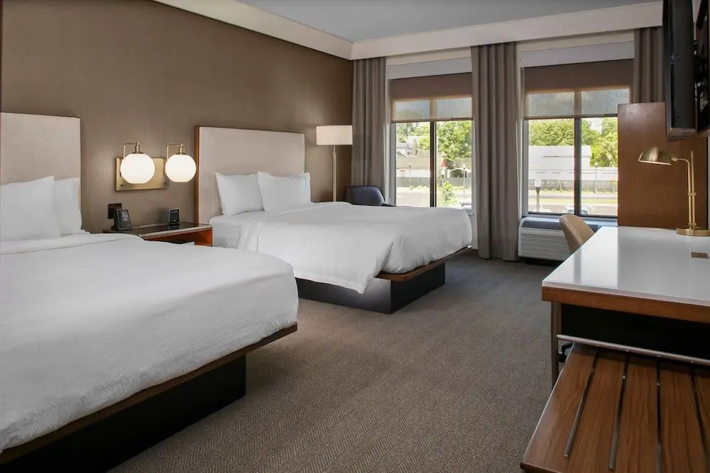 COURTYARD BY MARRIOTT THOMASVILLE DOWNTOWN, 