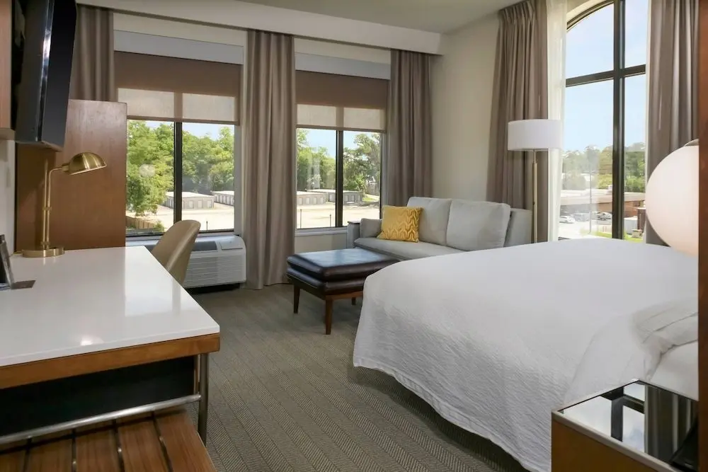 COURTYARD BY MARRIOTT THOMASVILLE DOWNTOWN, 