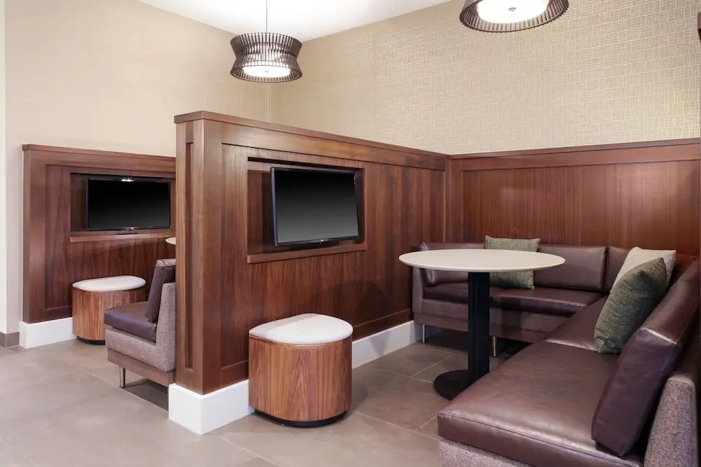 COURTYARD BY MARRIOTT THOMASVILLE DOWNTOWN, 