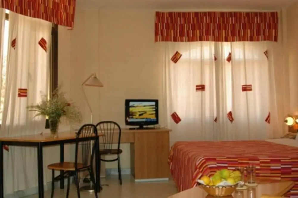 CRYSTAL HOTEL ASMARA, 
