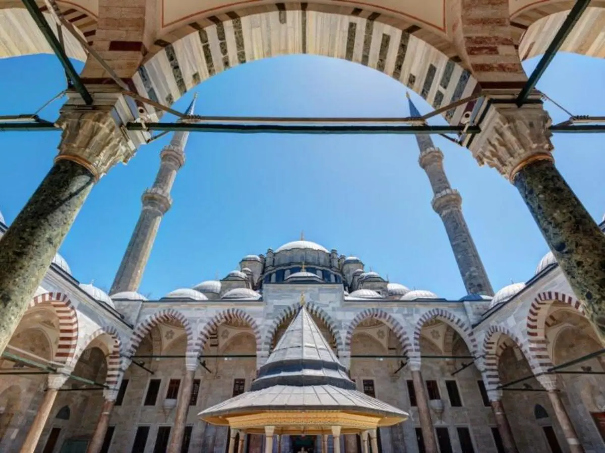 Istanbul, Gallipoli, Troy, Pergamon & Kusadasi, Private Tour