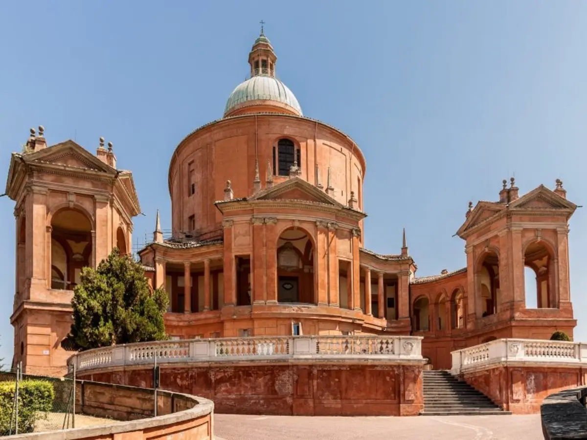 Discovering Bologna