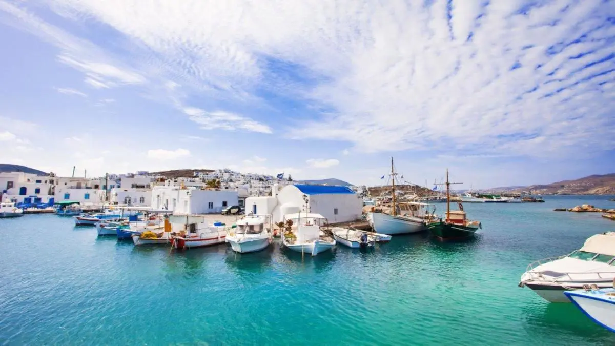 Excursion d'île en île - À la découverte des îles grecques : Paros, Naxos et Santorin