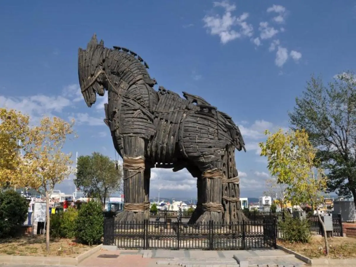 Istanbul, Gallipoli, Troy, Pergamon & Kusadasi, Private Tour