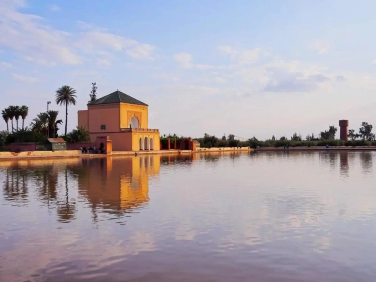 Oasis of the South, Self-drive