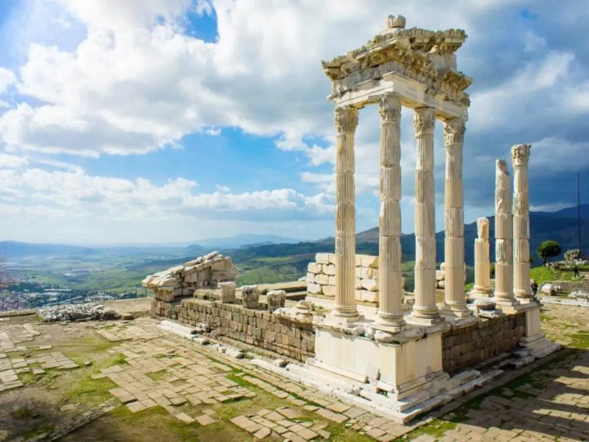 Istanbul, Gallipoli, Troy, Pergamon & Kusadasi, Private Tour